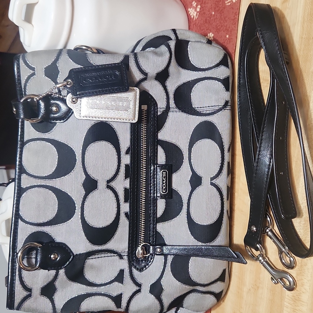 Coach Bag - Picture 15 of 15